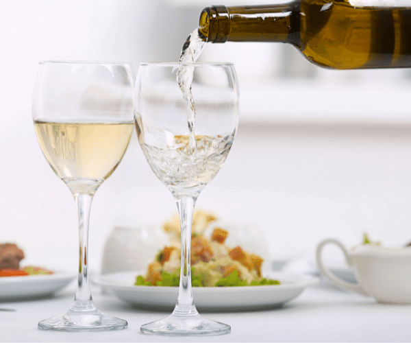 Finding The Best White Wine Substitute 13 Alternatives To Consider