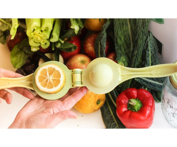 How To Make The Most Of Citrus Fruits Using A Lime Squeezer