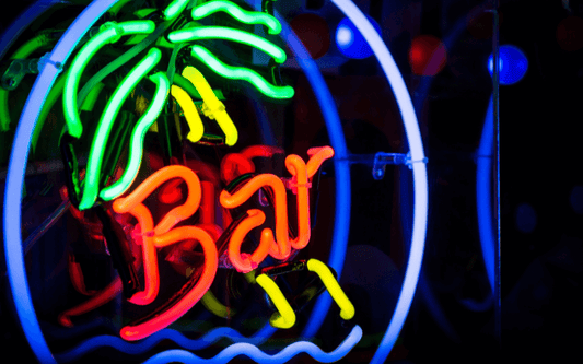 Am Using Bar Signs 25 Creative & Clever Bar Sign Ideas To Help Your Bar Stand Out ...