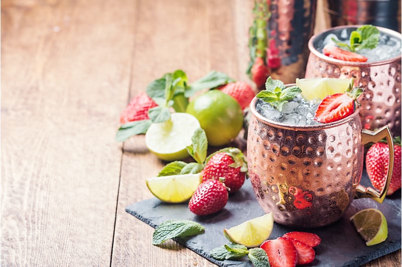 low carb Moscow mule in a copper mug