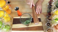 How To Muddle The Most Common Cocktail Ingredients – Advanced Mixology