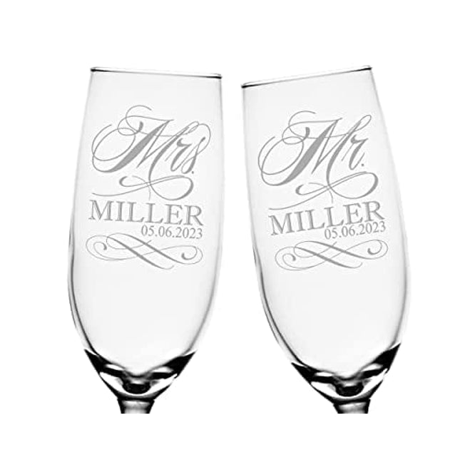 Mr and Mrs Champagne Wedding Glasses, Set of 2 Personalized Toasting Flutes, Engraved Mr and Mrs Wedding Toast Glass Flutes, Bride and Groom