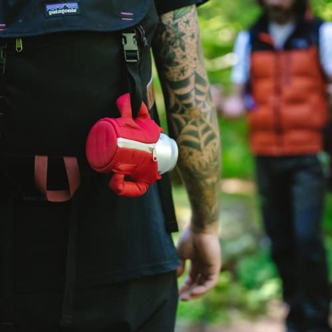 Puffin - The Puffy Beverage Jacket - Insulated Can Cooler, Merlot & Tan