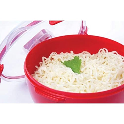 Sistema Microwave Bowl for Noddles, Pasta, and Soup with Lid and Handle, Dishwasher Safe, 31.7-Ounce, Red