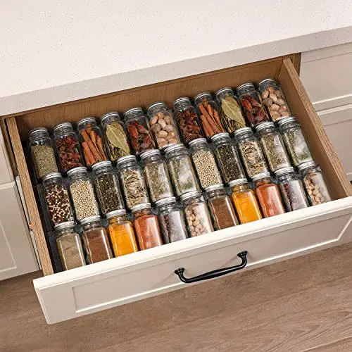 https://advancedmixology.com/cdn/shop/products/aozita-kitchen-aozita-24-pcs-glass-spice-jars-bottles-with-spice-labels-4oz-empty-square-spice-containers-condiment-pot-shaker-lids-and-airtight-metal-caps-silicone-collapsible-funnel_5ed18a4c-cb90-4983-96e3-7318fcf8ae94.jpg?v=1675816304