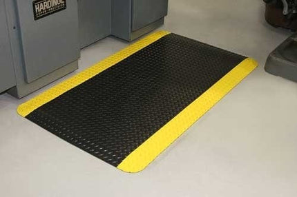 Durable Corporation-442S Vinyl Heavy Duty Diamond-DEK Sponge Industrial Anti-Fatigue Floor Mat, 2' x 3', Black with Yellow Border