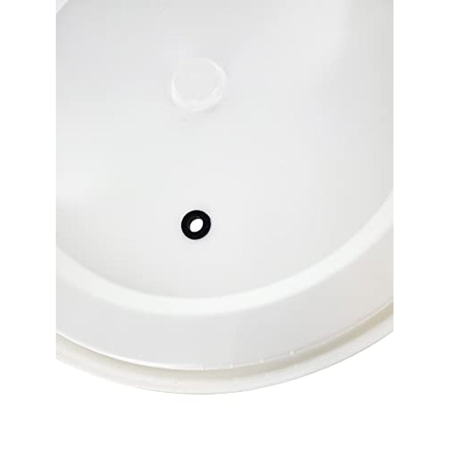 6.5 Gallon plastic fermenter with lid