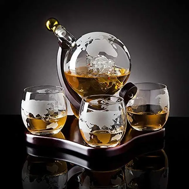 Whiskey Decanter Globe Set with 4 Etched Globe Whisky Glasses for Liquor, Scotch, Bourbon, Vodka, Gifts for Men - 850ml