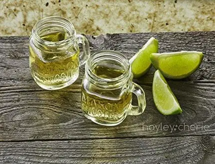 Hayley Cherie - Mason Jar Shot Glasses with Leak Proof Lids (Set of 8) - Mini Mason Shooter Glass with Handles - 2 Ounces - For Drinks, Favors, Desserts, Parties, Gifts
