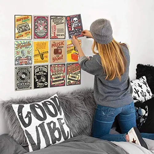  HK Studio Hippie Decor Records for Wall Aesthetic 12 Pack 4 -  PVC Cool Record Wall Decor for Dorm, Teen Room Decor Aesthetic Vintage -  Hippie Room Decor : Home & Kitchen