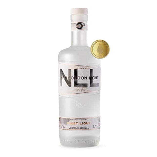 New London Light 'First Light' | Alcohol free gin alternative | Enjoy with tonic | Classic dry juniper, bright citrus and ginger flavours | Made in England | 700ml…