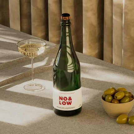 No & Low Sparkling Chardonnay | Non-Alcoholic White Wine | Low Calories and Sugar | Vegan Certified | 25.4oz (750mL)