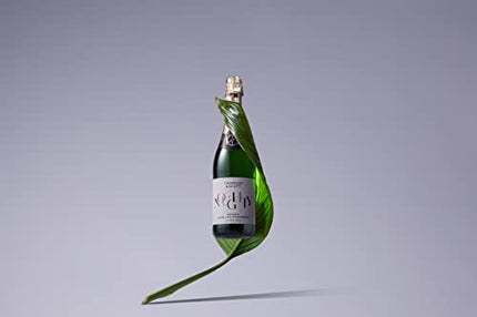 Thomson & Scott Noughty, Alcohol Free, Organic Sparkling Chardonnay Non Alcoholic, Low-Sugar, Halal Certified, Vegan, 750ml (Single)